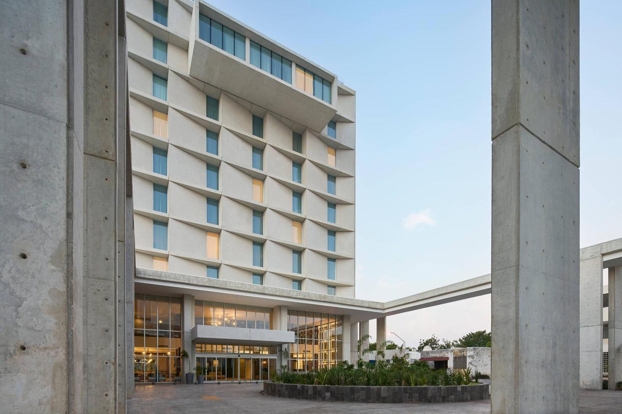 Courtyard By Marriott Merida Downtown エクステリア 写真